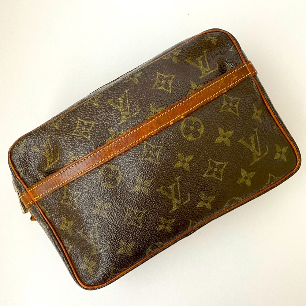 Louis Vuitton Compeigne 23